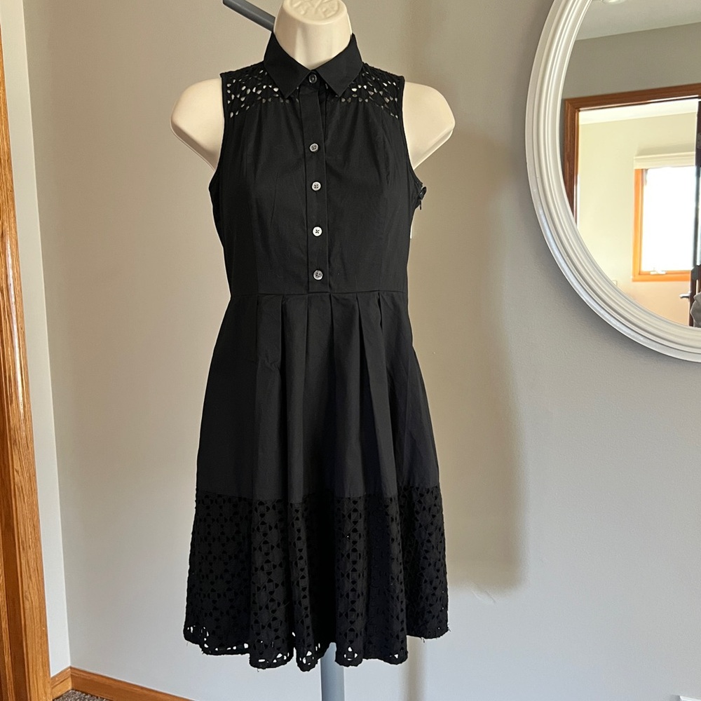 Ann Taylor Black Sleeveless Eyelet Poplin Shirtdress 00P